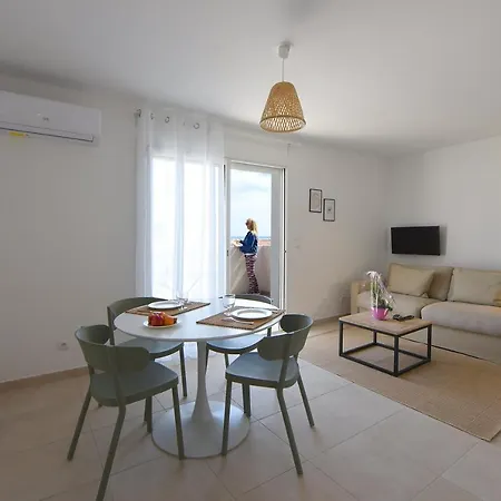 Appartamento Residence Marina Di Bravone - Appartement 6 Personnes Linguizzetta