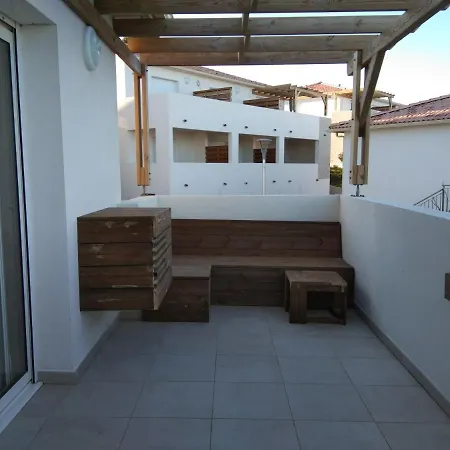 Residence Marina Di Bravone - Appartement 6 Personnes Linguizzetta
